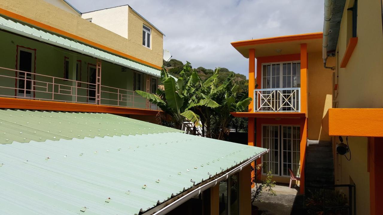 Hotel Ti Pavillon à Port Mathurin Extérieur photo